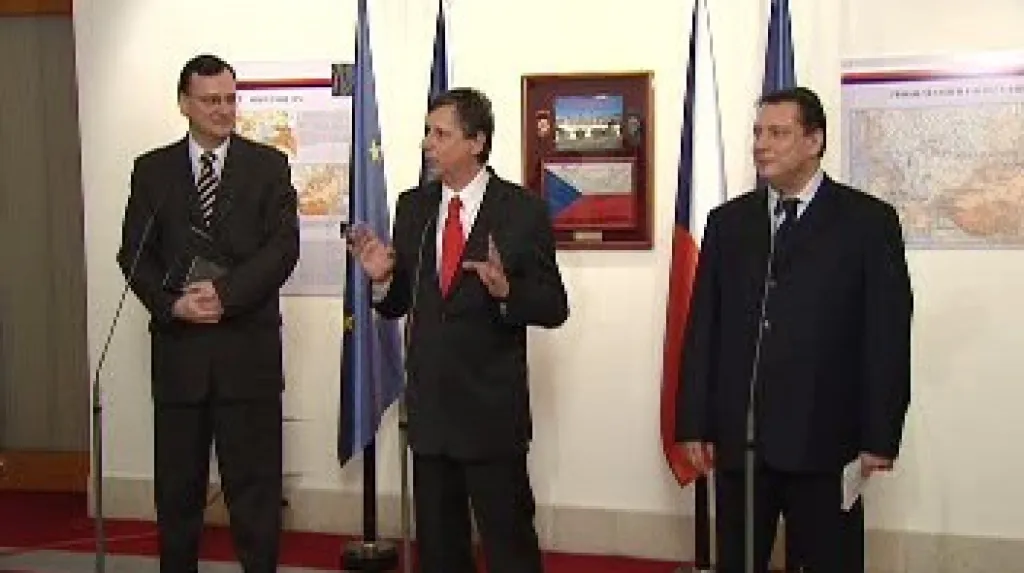 Brífink k aktuální vládní situaci