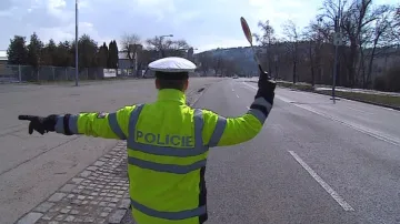 Do brněnských ulic se dnes vydaly na kontroly desítky policistů