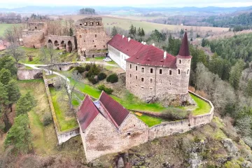 Na Hradě Velhartice odhalí návštěvníkům tajemství převozu korunovačních klenotů