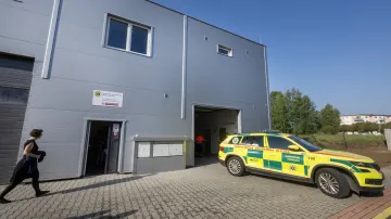 Výjezdová základna Zdravotnické záchranné služby Středočeského kraje v Roztokách u Prahy