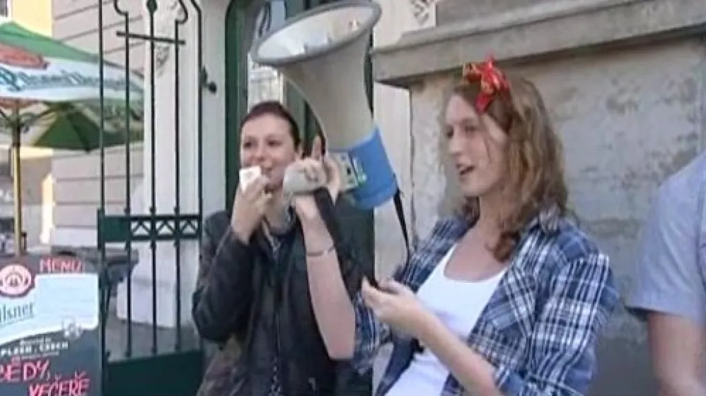 Happening hodonínských studentů a opozice
