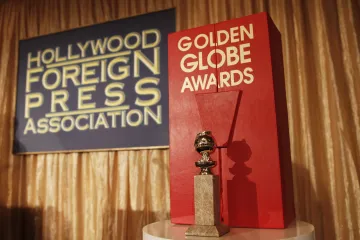 Málo členů tmavé pleti a podezřelý výlet do Paříže. Zlaté glóby provází kontroverze 