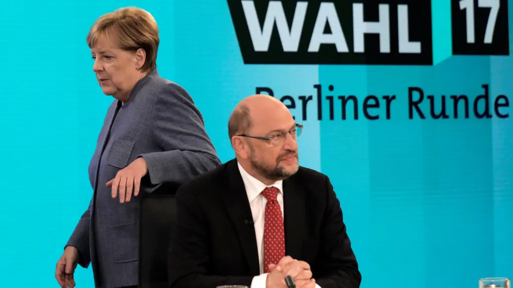 Merkelová a Schulz se střetli v povolební debatě