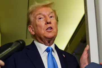 Trump: Dokud nebude na stole mírová dohoda, s Putinem se nesetkám