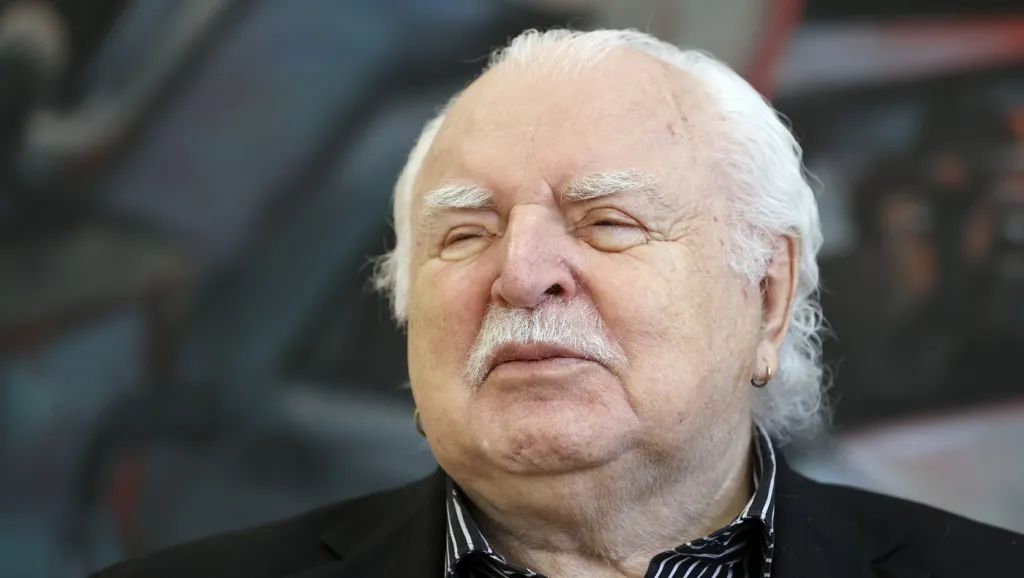 Výtvarník Milan Knížák (snímek z dubna 2022)
