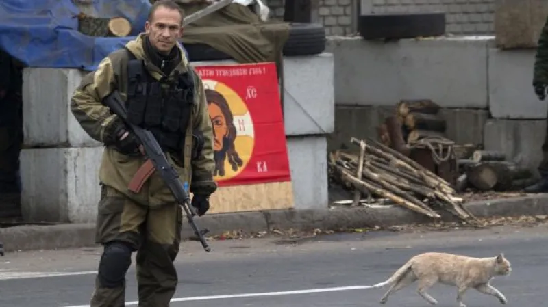 Karas: O příměří nejde v Doněcku vůbec mluvit