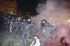 Policie zadržela 23 lidí v souvislosti s finále Evropské konferenční ligy v Praze