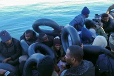 U italské Lampedusy utonulo 41 migrantů z Afriky