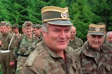 Sarajevo i Srebrenica. Mladič stojí za největšími krutostmi bosenské války
