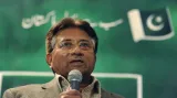 Mušaraf bude formálně obžalován z vraždy Bhuttové