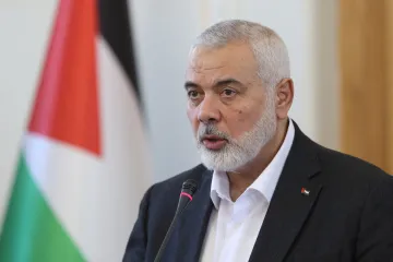 Chameneí po smrti Haníji nařídil údery na Izrael, píše NYT