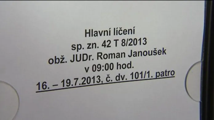 Případ Janoušek u soudu - den první
