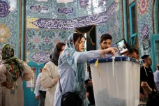 Íránci zvolí prezidenta až v druhém kole