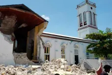 Zemětřesení na Haiti si vyžádalo nejméně 227 obětí