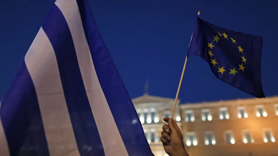 Demonstrace na podporu eura v centru řecké metropole