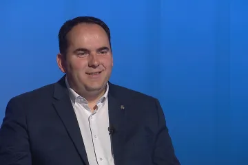 Státní dluh giganticky roste, vláda není schopná ho splácet, říká poslanec SPD Jan Hrnčíř