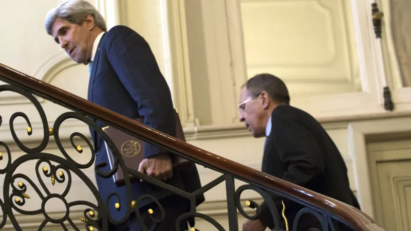 John Kerry a Sergej Lavrov