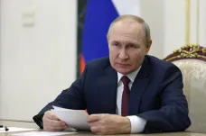 Putin odmítl jednání s Bidenem. V hovoru se Scholzem obvinil Západ z mnoha údajných křivd