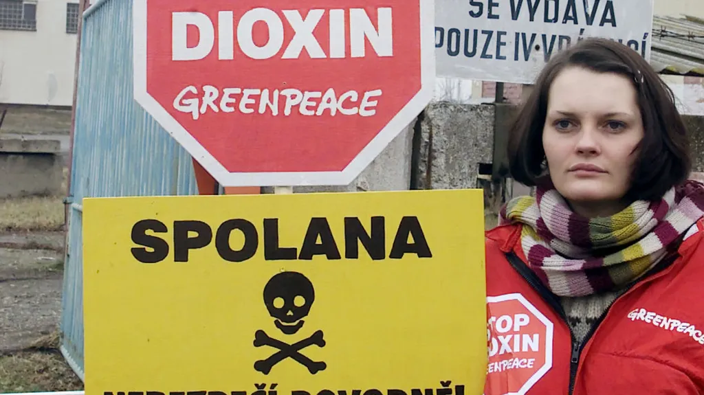 Protesty proti dioxinům ve Spolaně roku 2002