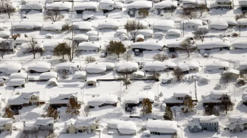 Horizont ČT24 ke sněhové kalamitě v USA