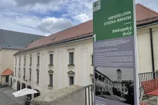 V Brně otevřeli Mendelovu stezku. Vede z Biskupského dvora až k augustiniánské hrobce