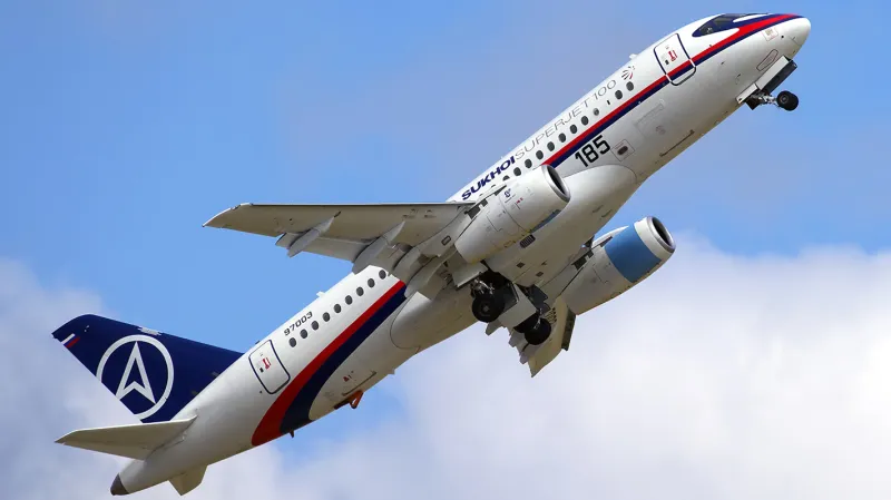 Suchoj Superjet S-100