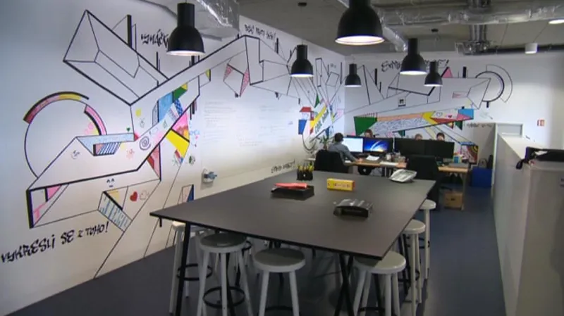 Firmy se snaží zpříjemňovat pracovní prostředí