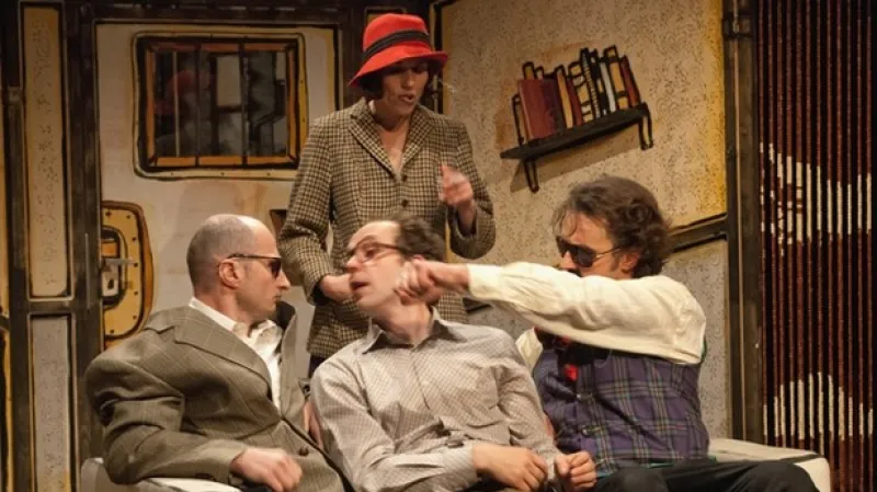 Čtyři vraždy stačí, drahoušku!