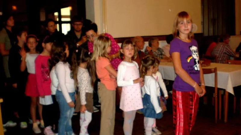 Z páteční akce v Košticích