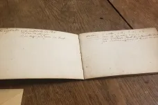 V Paříži u popelnic se našel 200 let starý zápisník hudebního skladatele Antonína Rejchy