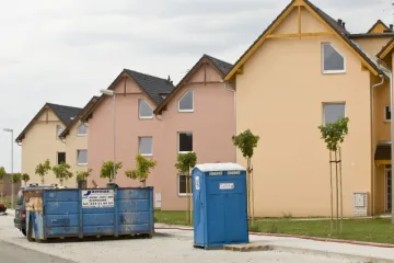 Quo vadis? Aneb z metropole do satelitu