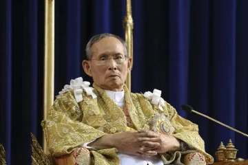 Nejuctívanější muž planety: Král Ráma IX. slaví narozeniny