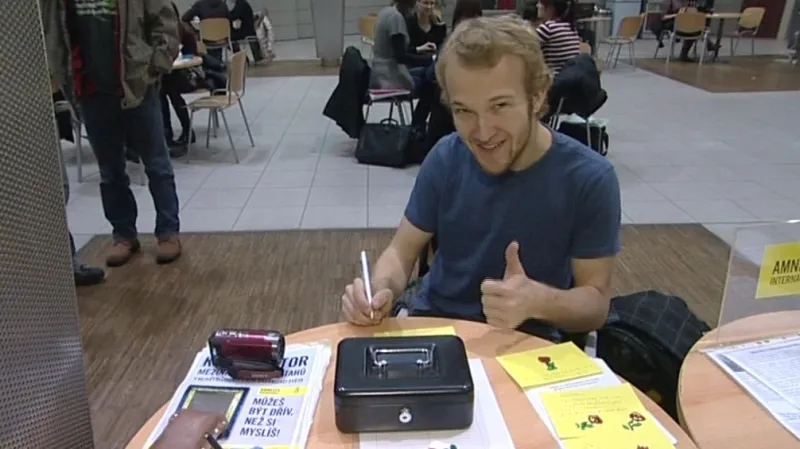 Dopisový maraton se koná na Den lidských práv