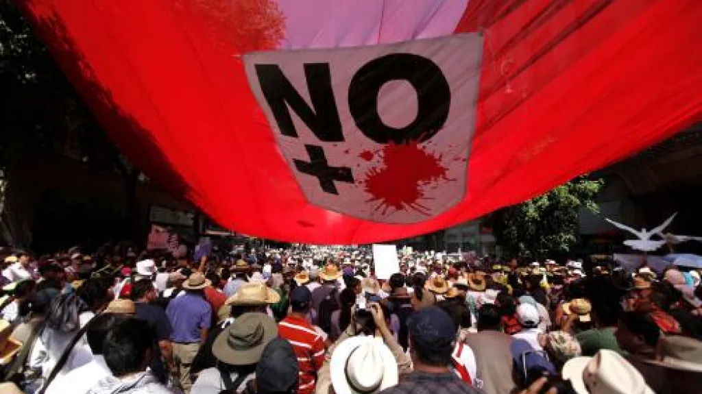 Mexičané pochodem připomněli oběti drogového násilí