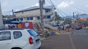 Na Mayotte udeřil ničivý cyklon