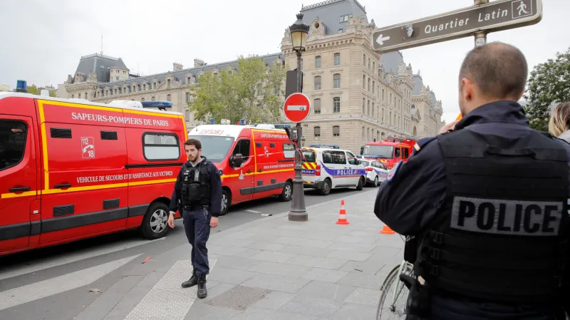 Bezpečnostní složky na místě činu