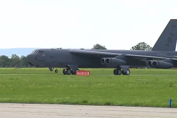 V Mošnově přistál legendární bombardér B-52, největší atrakce víkendových Dnů NATO