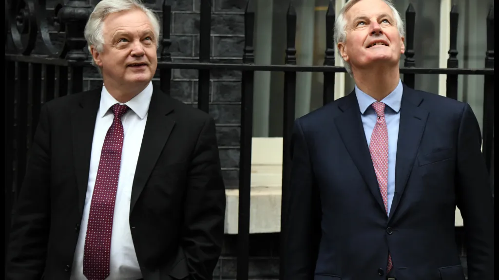 David Davis a Michel Barnier