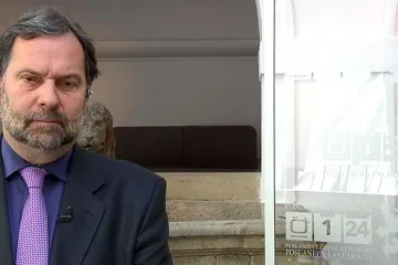 Johnovy plány zákonu neodporují