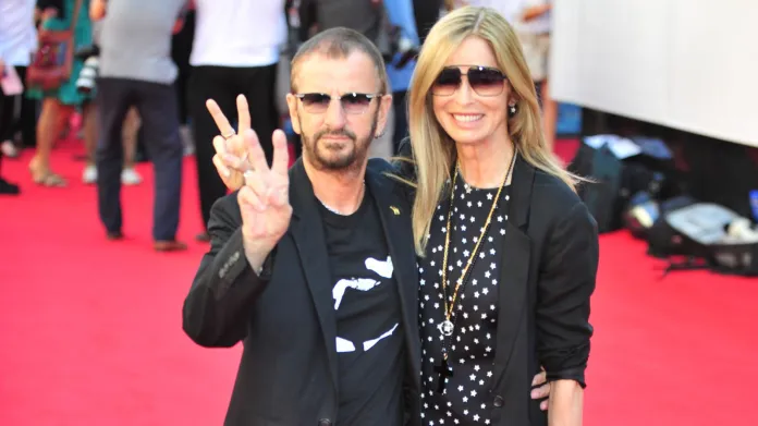 Ringo Starr s manželkou Barbarou Bachovou