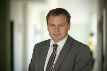 Pohanka je definitivně ze hry, svatoanenskou nemocnici se pokusí dostat z dluhů Vajdák