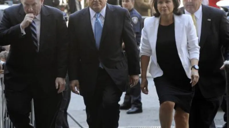 Strauss-Kahn míří k soudu