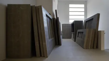 Instalace Tomáše Džadoně