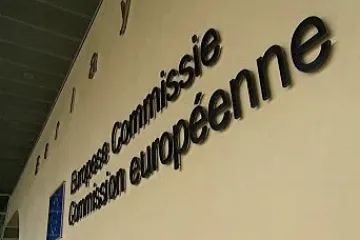 Evropská komise překvapila: Chce garantovat vklady do 100 tisíc eur