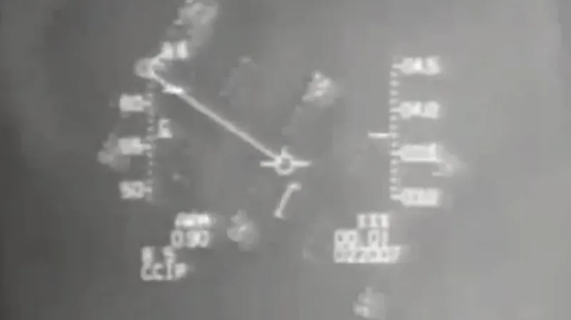 Izraelské stíhačky cílí během operace Opera na reaktor Osirak