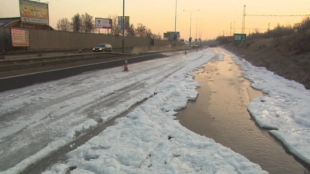 Havárie vodovodního potrubí na Jižní spojce