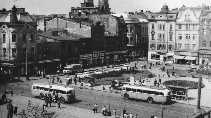 Masarykovo náměstí - Ostrava před rokem 1989