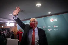 Socialisté premiéra Costy získali v portugalském parlamentu absolutní většinu