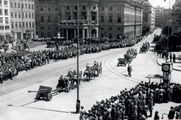 Nad posledním nacistickým transportem z Bratislavy už létali Sověti