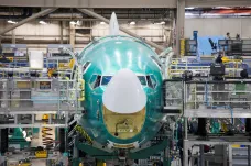 Boeing propustí sedmnáct tisíc zaměstnanců